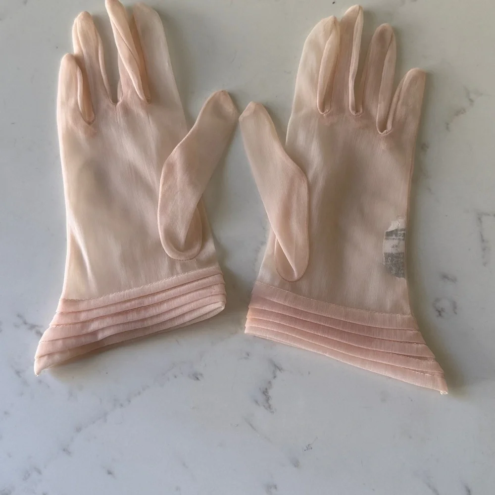 Vintage Kayser Nylon Gloves size 6